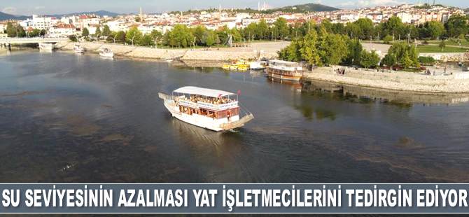 Beyşehir Gölü'nde su seviyesinin azalması yat işletmecilerini tedirgin ediyor