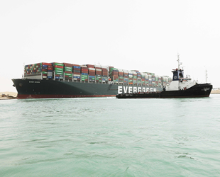Ever Given gemisi, Süveyş Kanalı’ndan ayrılıyor