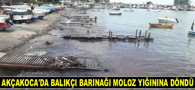 Balıkçı barınağı moloz yığınına döndü