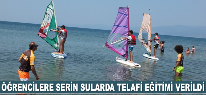 Öğrencilere serin sularda telafi eğitimi verildi