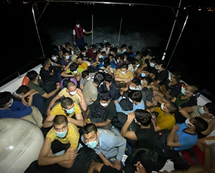 Bodrum açıklarında 63 göçmen yakalandı