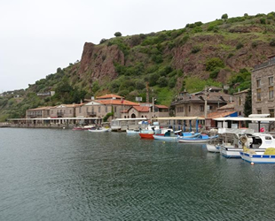 Assos Antik Liman’da kaya ıslahı çalışmaları sürüyor