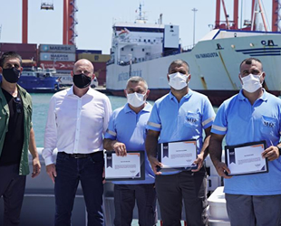 Mersin Limanı çalışanları, para ödülünü afet bölgesi bağışladılar