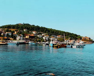 Turistik deniz araçlarının Adalar’da iskelelere yanaşması yasaklandı