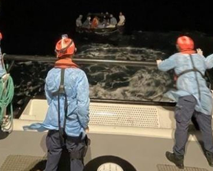 Didim açıklarında 14 düzensiz göçmen kurtarıldı