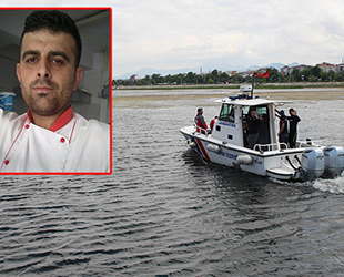 Beyşehir Gölü'nde balıkçı teknesi alabora oldu: 1 kayıp