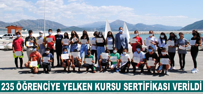 Eğirdir’de 235 öğrenciye yelken kursu sertifikası verildi