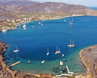 Bodrum ve Milas'taki koylara yatlar ve tekneler gelmeye başladı