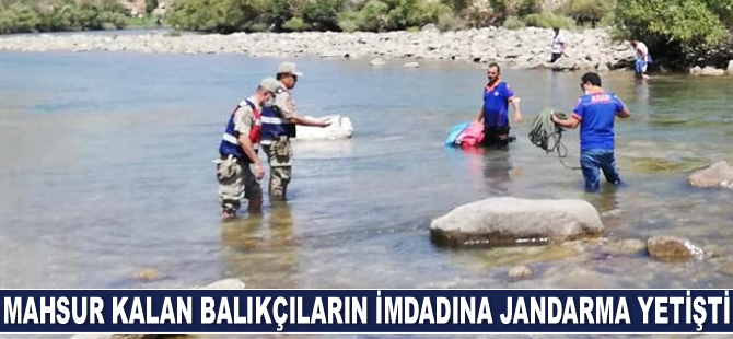 Botan Çayı’nda mahsur kalan balıkçılar kurtarıldı