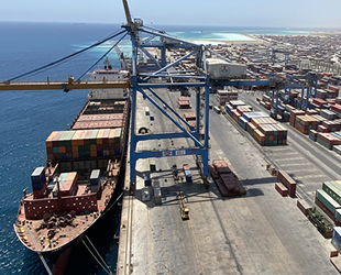 Aşiretler, Port Sudan Limanı’nı kapattı