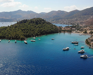 Muğla'nın koyları mavi yolculuk tutkunlarını ağırlıyor