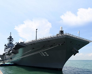 Japonya, Izumo'da F35B'nin iniş ve kalkış testini yaptı