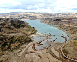 Suyu çekilen 4 Eylül Barajı’nın son görüntüsü korkuttu