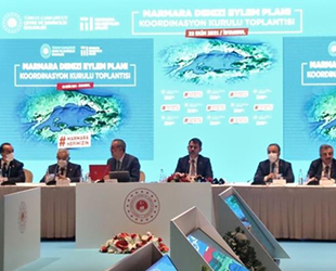 Murat Kurum: Marmara Denizi'nden 11 bin metreküp müsilaj topladık