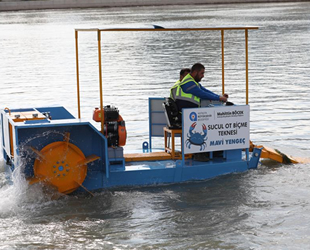 Sucul ot kesme teknesi Mavi Yengeç, Boğaçayı’na indirildi