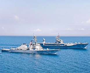 ABD savaş gemileri, Gürcistan'a demir attı
