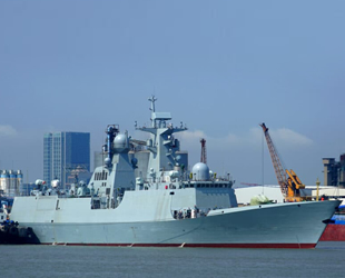 Çin, PNS Tughril fırkateynini Pakistan'a teslim etti
