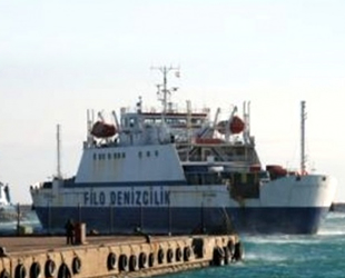 Toros gemisi, Akdeniz açıklarında mahsur kaldı