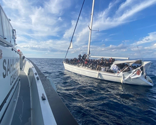 İzmir’de 274 düzensiz göçmen kurtarıldı