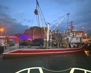 Rumelifeneri Balıkçı Barınağı’ndaki teknede yangın çıktı