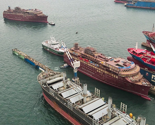 Tersan Tersanesi, 3 adet gemiyi aynı anda suya indirdi