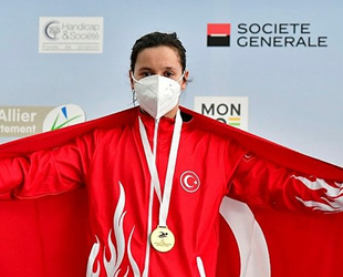 Milli yüzücü Deniz Şevin Şentuna, Dünya Şampiyonu oldu