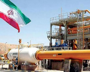 İran, 2022’de günde 1.2 milyon varil petrol ihracatı bekliyor
