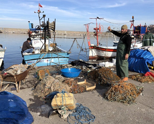 ‘Çöp dağı’ ve deniz kirliliği, balıkçı ağlarını da vurdu