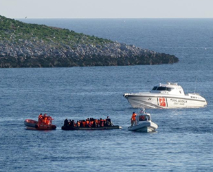 Yunanistan, Ege Denizi’nde 2021 yılında 889 adet tekneyi Türk karasularına itti