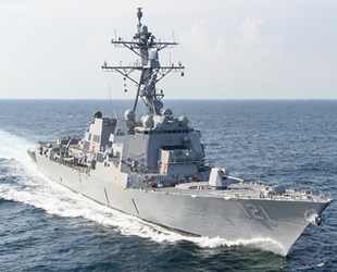 ABD Donanması, Arleigh Burke sınıfı Frank E. Petersen Jr’ı teslim aldı