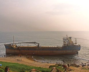 Hindistan'da karaya oturan Maa gemisi, restoran olarak kullanılacak