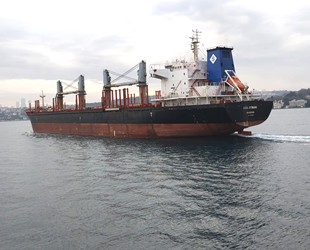AGIA DYNAMI isimli gemi, İstanbul Boğazı’nda arızalandı