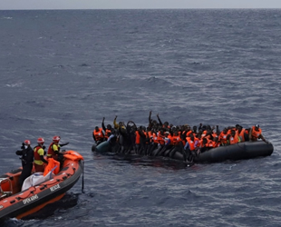 Türkiye'den İtalya'ya göçmen kaçıran çete yakalandı