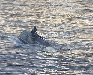 Florida açıklarında tekne alabora oldu: 39 kişi kayıp
