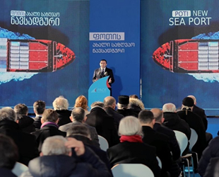 Gürcistan'da yeni inşa edilen Poti Limanı hizmete açıldı
