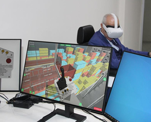 Akdeniz Belediyesi, simülatörlü liman vinç operatörlüğü eğitimini hayata geçirdi