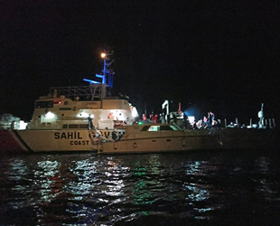 Marmaris’te yat içinde 23 düzensiz göçmen yakalandı