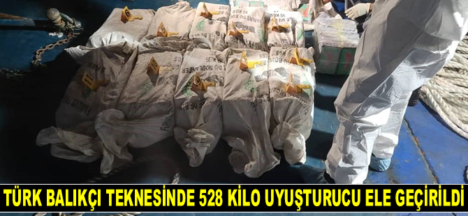Gine açıklarında Türk bayraklı balıkçı teknesinde 528 kilogram kokain ele geçirildi