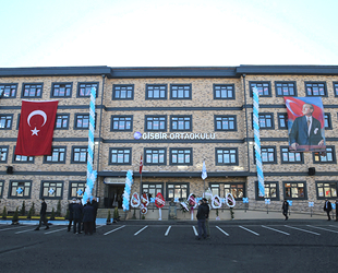 GİSBİR Ortaokulu, Tuzla'da hizmete açıldı