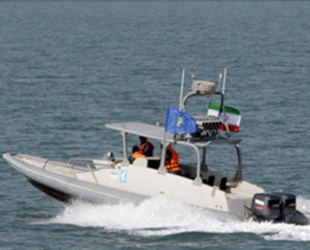 İran, Hürmüz Boğazı’nda kaçak akaryakıt taşıyan tekneye el koydu