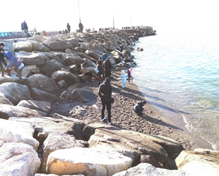 Marmara'da deniz suyu çekilmesi endişe yarattı