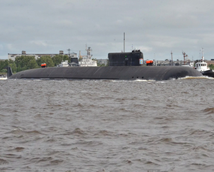 Rus Donanması, Belgorod denizaltısını 2022'de teslim alacak