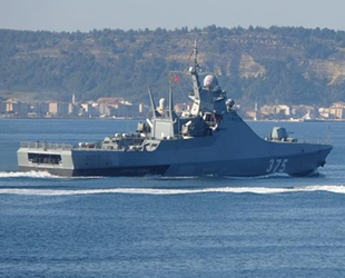 Rus savaş gemisi, Çanakkale Boğazı’ndan geçti