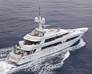 İspanya'da Ukraynalı denizci, Rus yatını batırmaya çalıştı