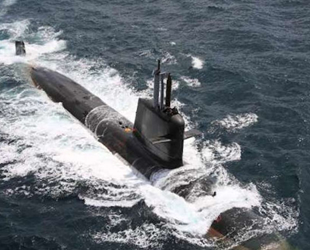 Pakistan, karasularına girmeye çalışan Hint denizaltısını engelledi