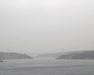 İstanbul Boğazı, çift yönlü gemi geçişlerine kapatıldı