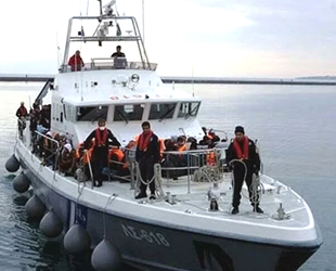 Ege Denizi’nde göçmenleri taşıyan tekne battı