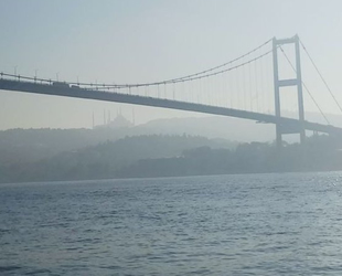 İstanbul Boğazı, çift yönlü gemi trafiğine kapatıldı