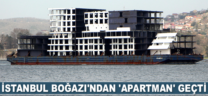 Christos XXIV römorkörü, İstanbul Boğazı'ndan geçti