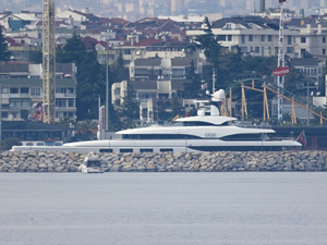 Rus süper yatı Rahil, Viaport Marina'ya demir attı